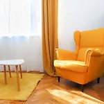 Paradise Premium Zára
