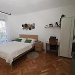 Paradise Premium * Zára