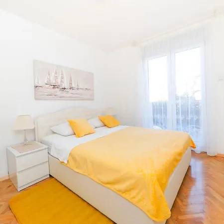 Paradise Premium Apartment *