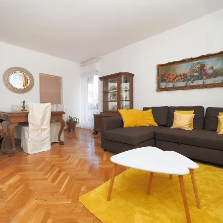 Beach Paradise Premium Apartament *